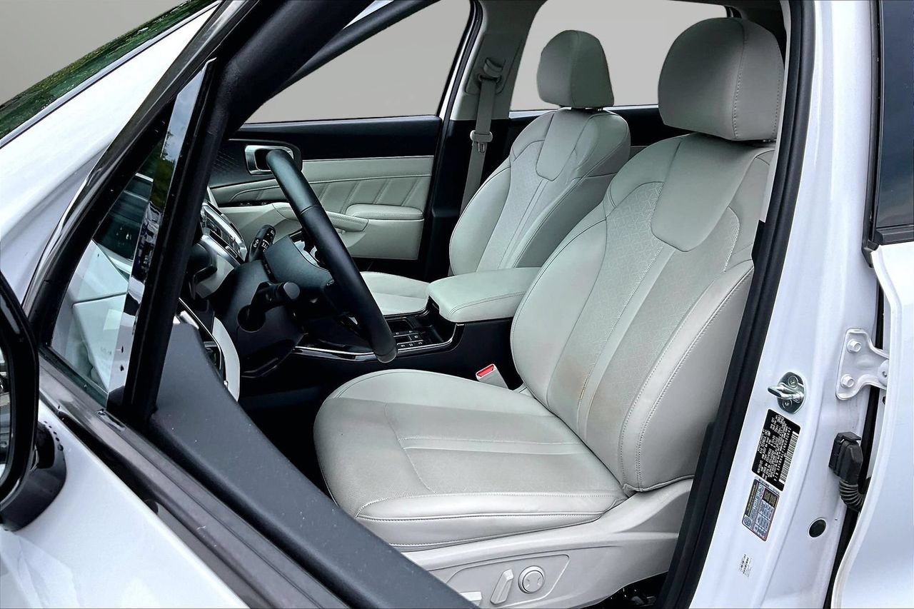 Used 2022 Kia Sorento SX FWD image 21