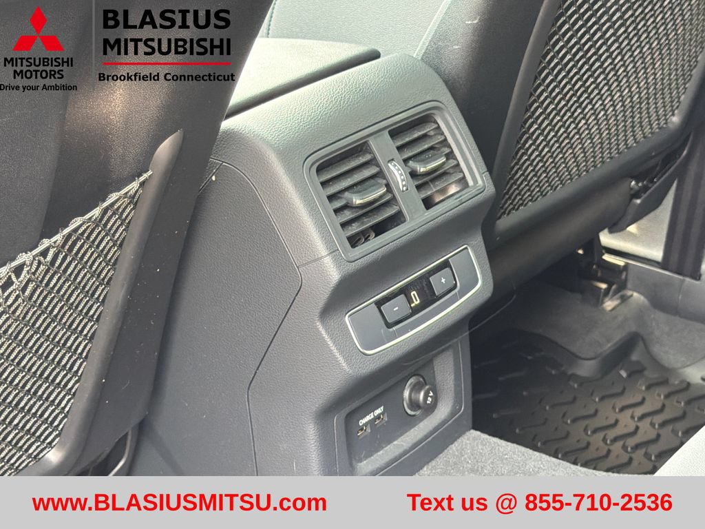 Used 2023 Audi Q5 2.0T Premium Plus w/ Premium Plus Package AWD/4WD image 36