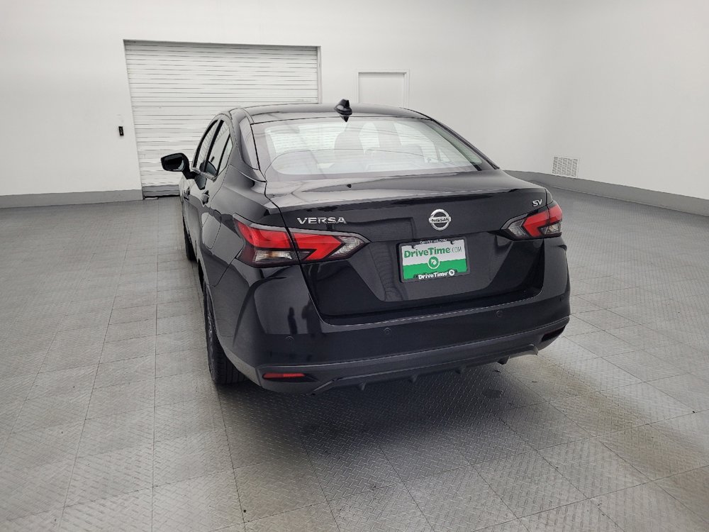 Used 2021 Nissan Versa SV image 6