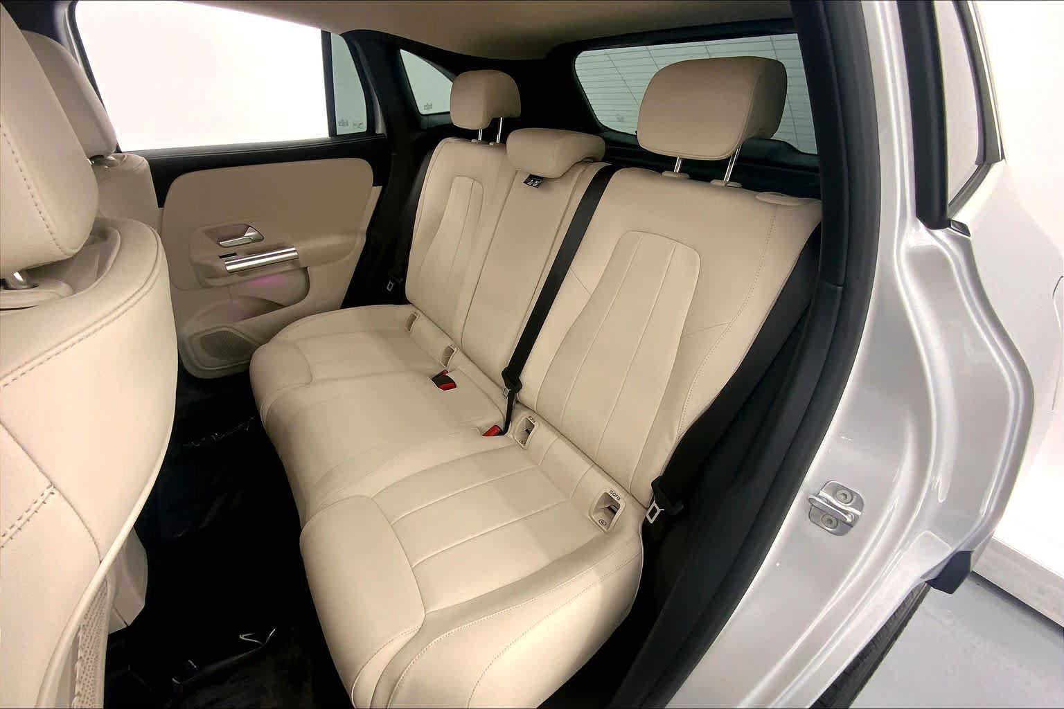 Certified 2023 Mercedes-Benz GLA 250 image 17