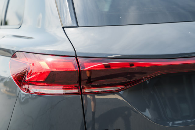 Used 2025 Audi Q6 e-tron Premium Plus w/ Premium Plus AWD/4WD image 7