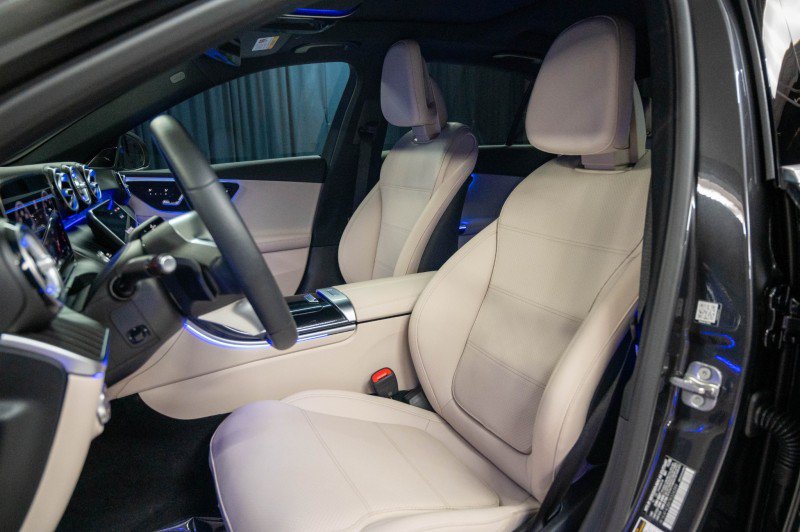 Certified 2026 Mercedes-Benz C 300 Sedan image 11