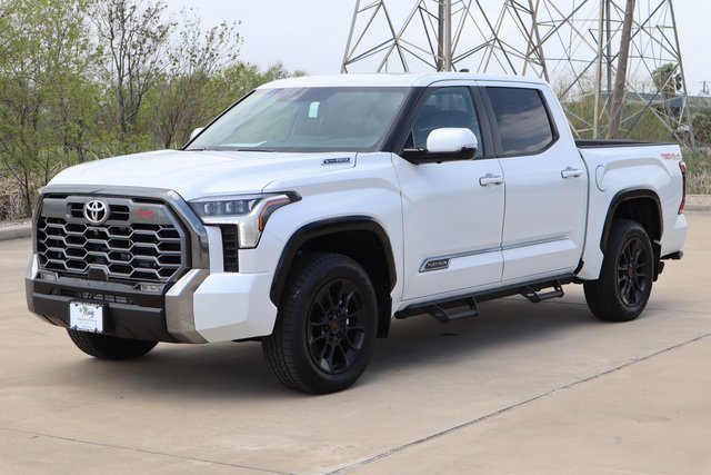 New 2025 Toyota Tundra Platinum image 3