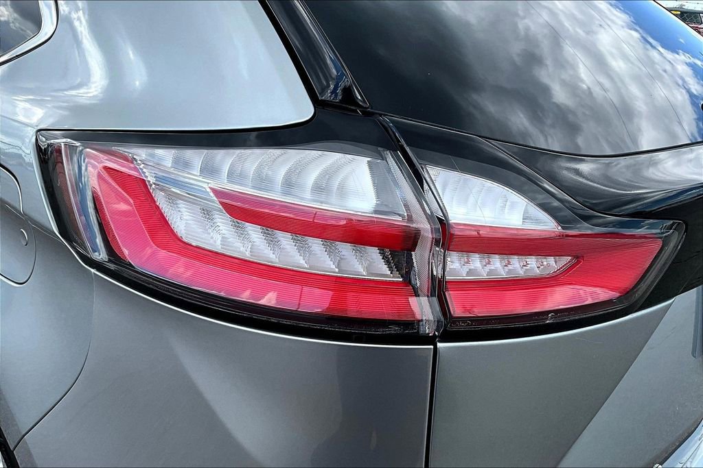 Used 2024 Ford Edge Titanium image 42