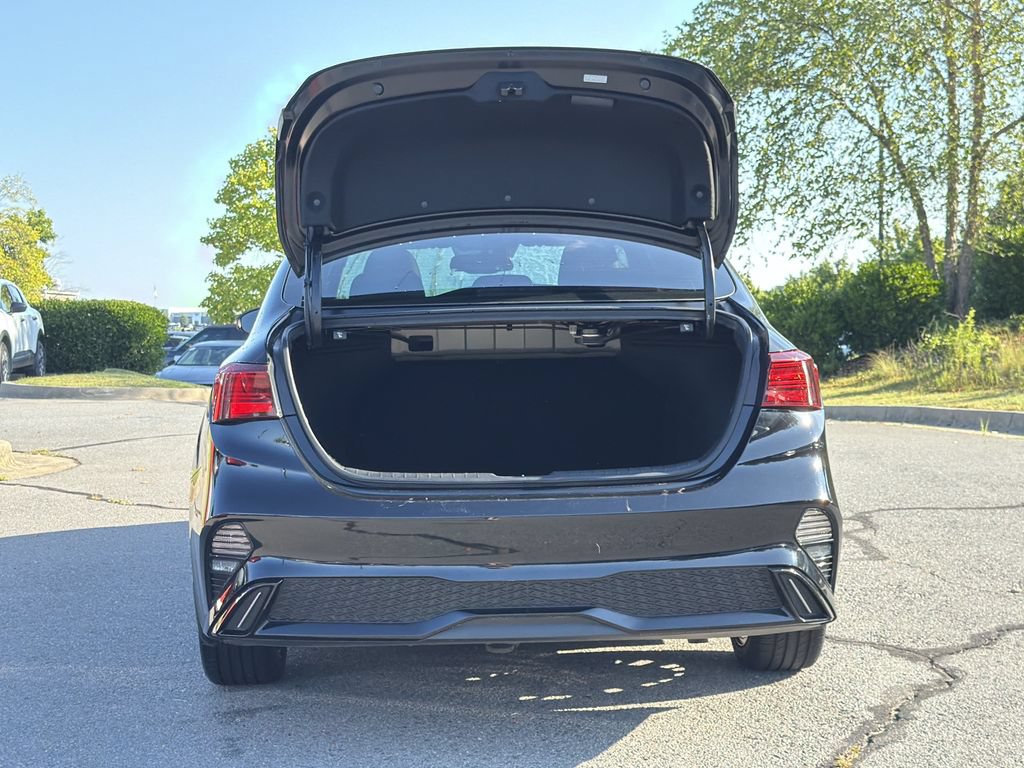Used 2023 Kia Forte GT-Line w/ GT-Line Premium Package FWD image 14