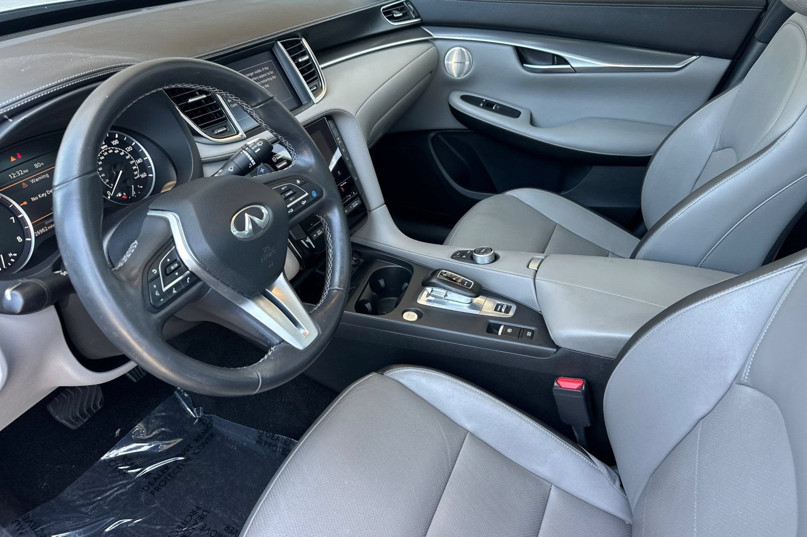 Used 2023 INFINITI QX50 Luxe FWD image 10
