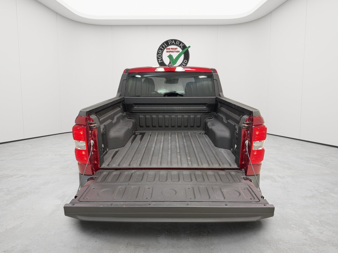 Used 2025 Ford Maverick XLT FWD image 23