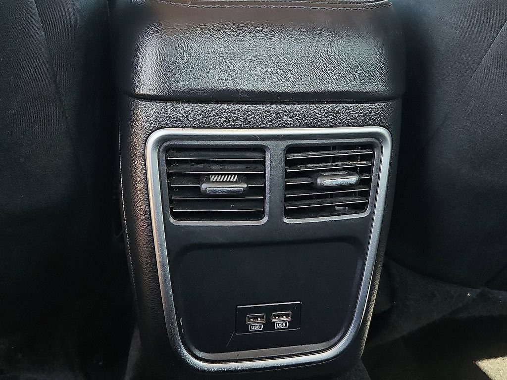 Used 2020 Chrysler 300 Touring w/ Sport Appearance Package RWD image 17