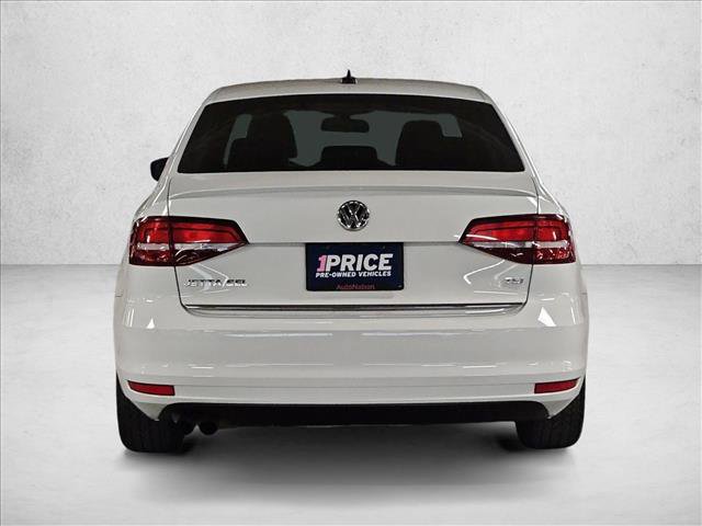Used 2018 Volkswagen Jetta SEL FWD image 7