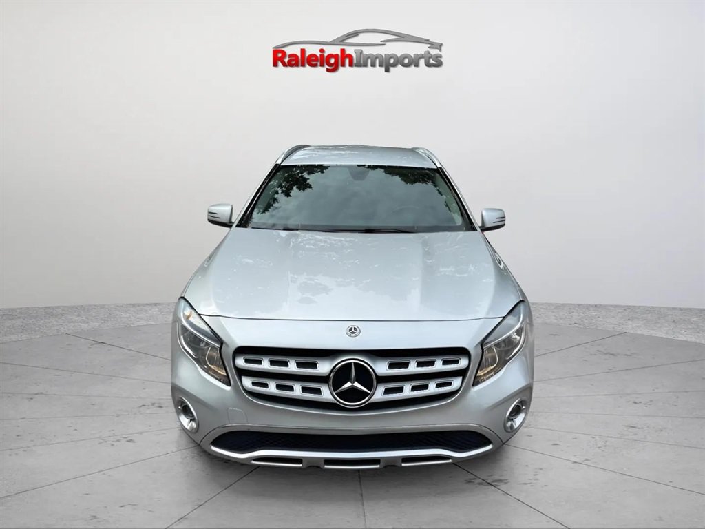 Used 2019 Mercedes-Benz GLA 250 4MATIC image 3