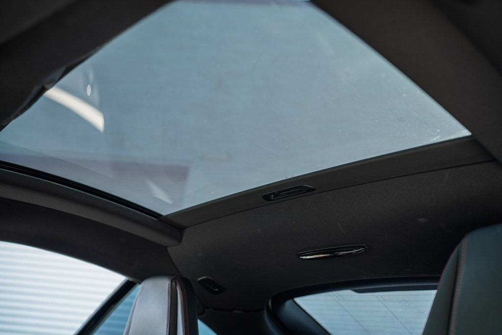 Used 2018 Mercedes-Benz AMG GT S image 32