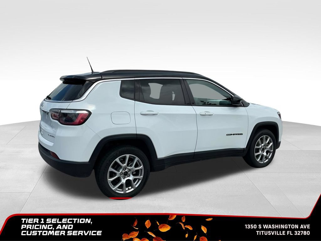 Used 2025 Jeep Compass Limited AWD/4WD image 6