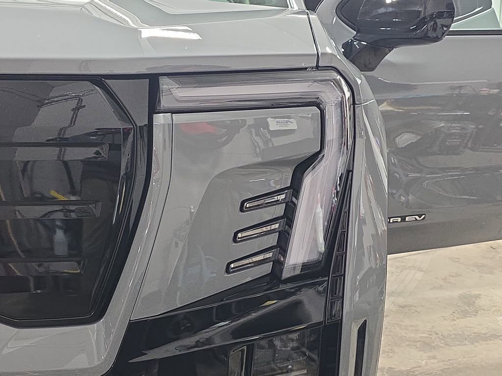 New 2026 GMC Sierra EV Elevation image 30