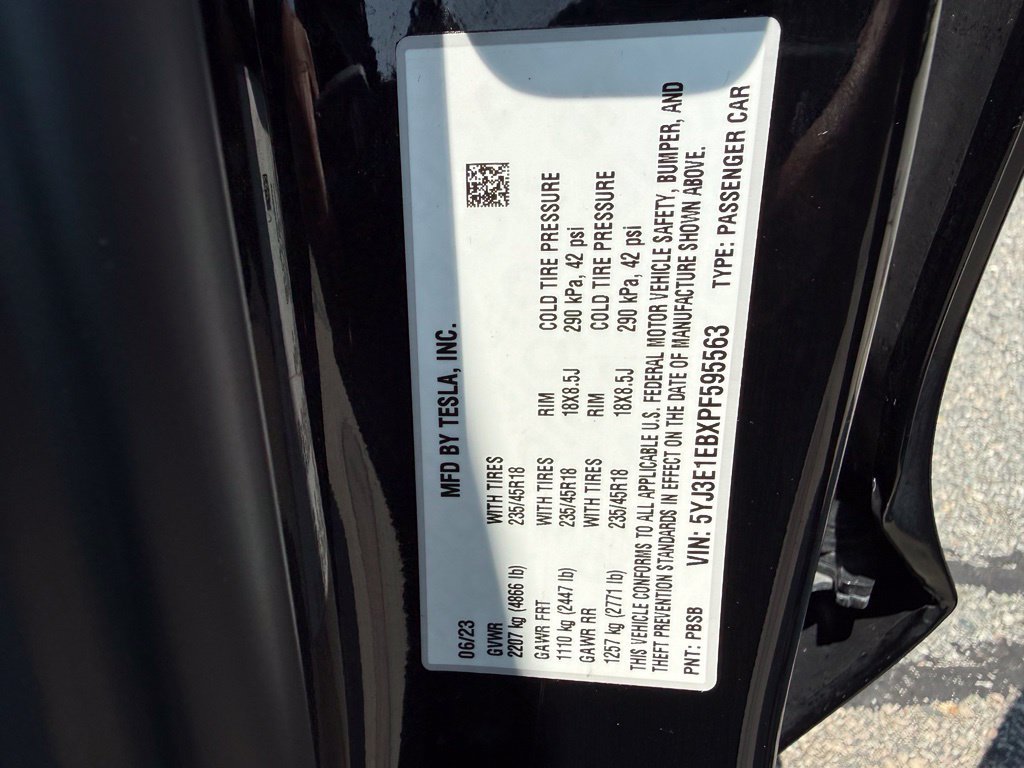 Used 2023 Tesla Model 3 Long Range AWD/4WD image 33
