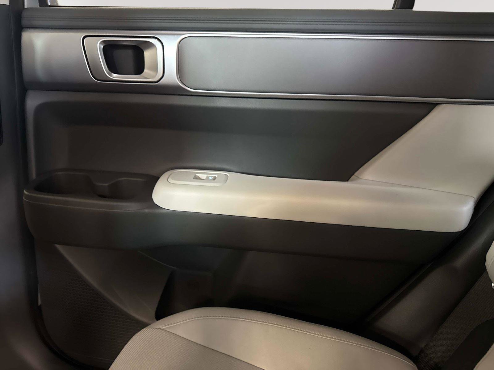 New 2026 Hyundai Santa Fe SE AWD/4WD image 15