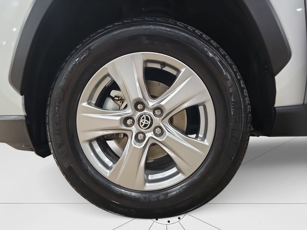 Certified 2024 Toyota RAV4 XLE image 22