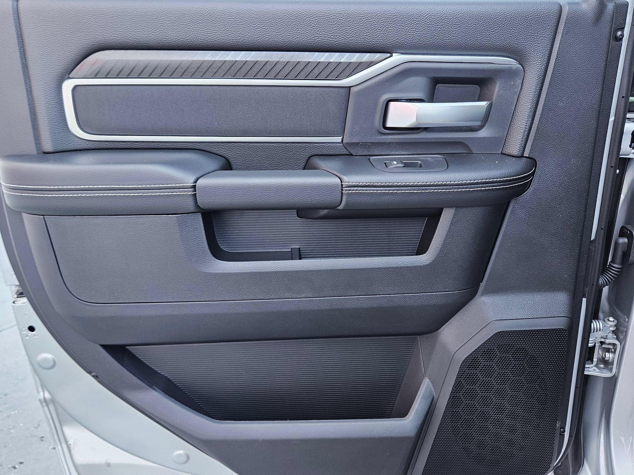 New 2026 RAM 2500 Big Horn AWD/4WD image 21