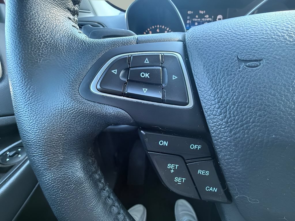 Certified 2018 Ford Escape Titanium AWD/4WD image 25