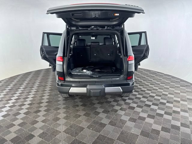 Used 2024 Lexus GX 550 AWD/4WD image 18