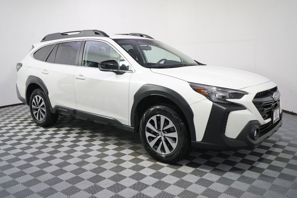 Certified 2024 Subaru Outback Premium AWD/4WD image 8