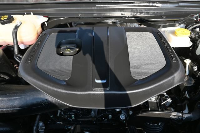 Used 2025 RAM 1500 Laramie w/ Sport Appearance Package AWD/4WD image 17