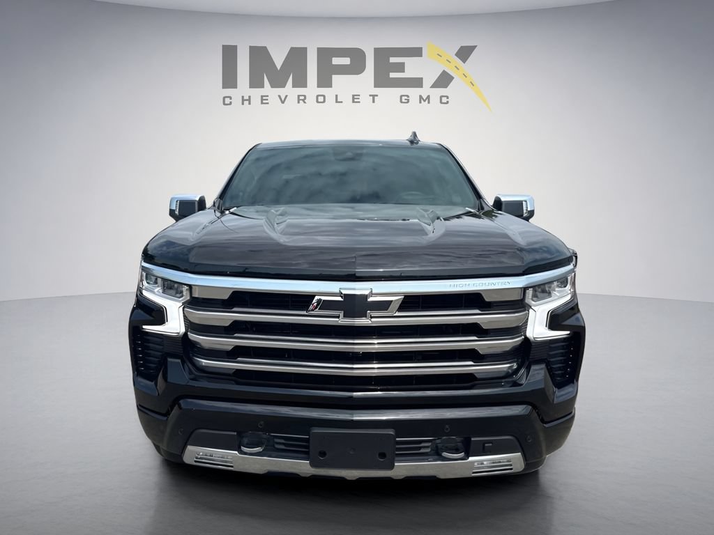 Used 2026 Chevrolet Silverado 1500 High Country AWD/4WD image 8