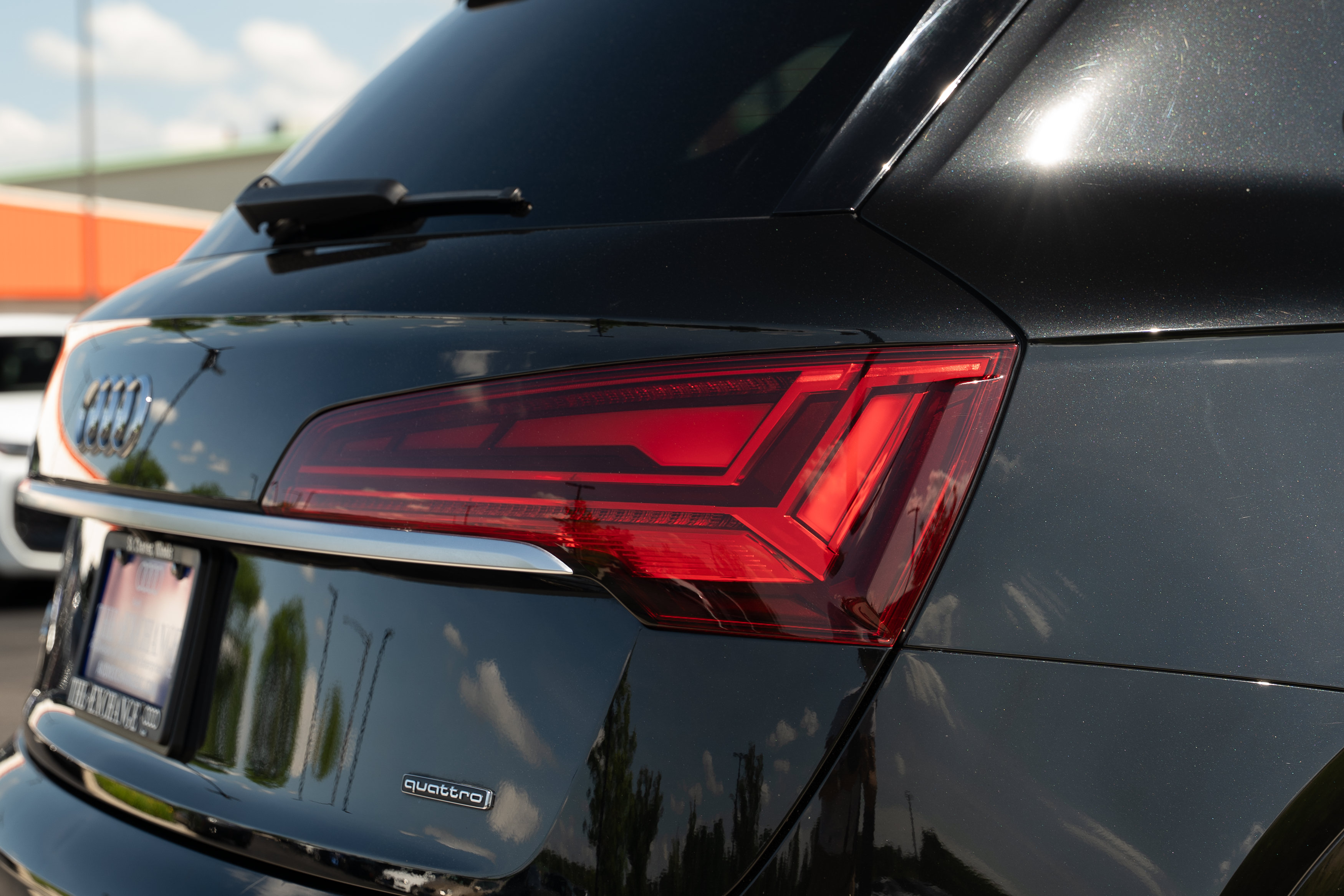 Used 2022 Audi Q5 2.0T Prestige w/ Prestige Package AWD/4WD image 30