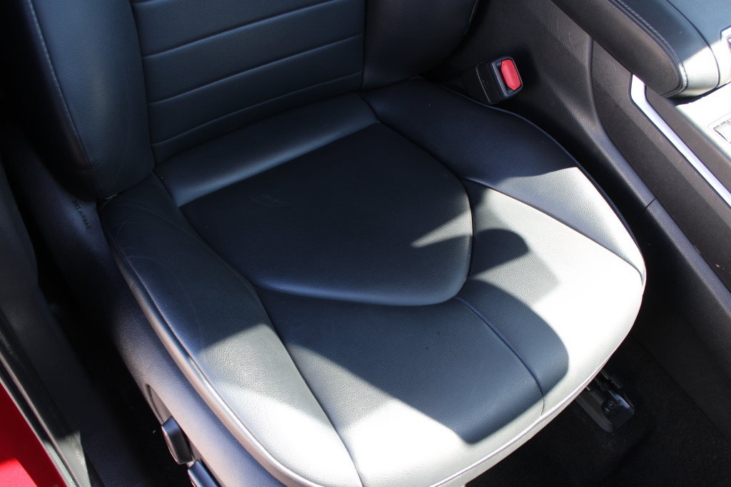 Used 2023 Toyota Highlander XLE FWD image 14