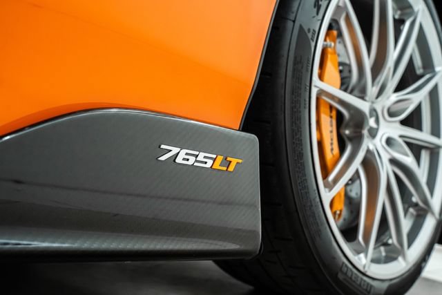 Used 2022 McLaren 765LT RWD image 27