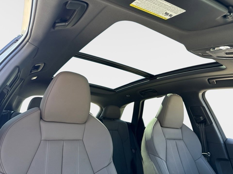 Certified 2025 Audi Q5 2.0T Premium Plus w/ Premium Plus image 11