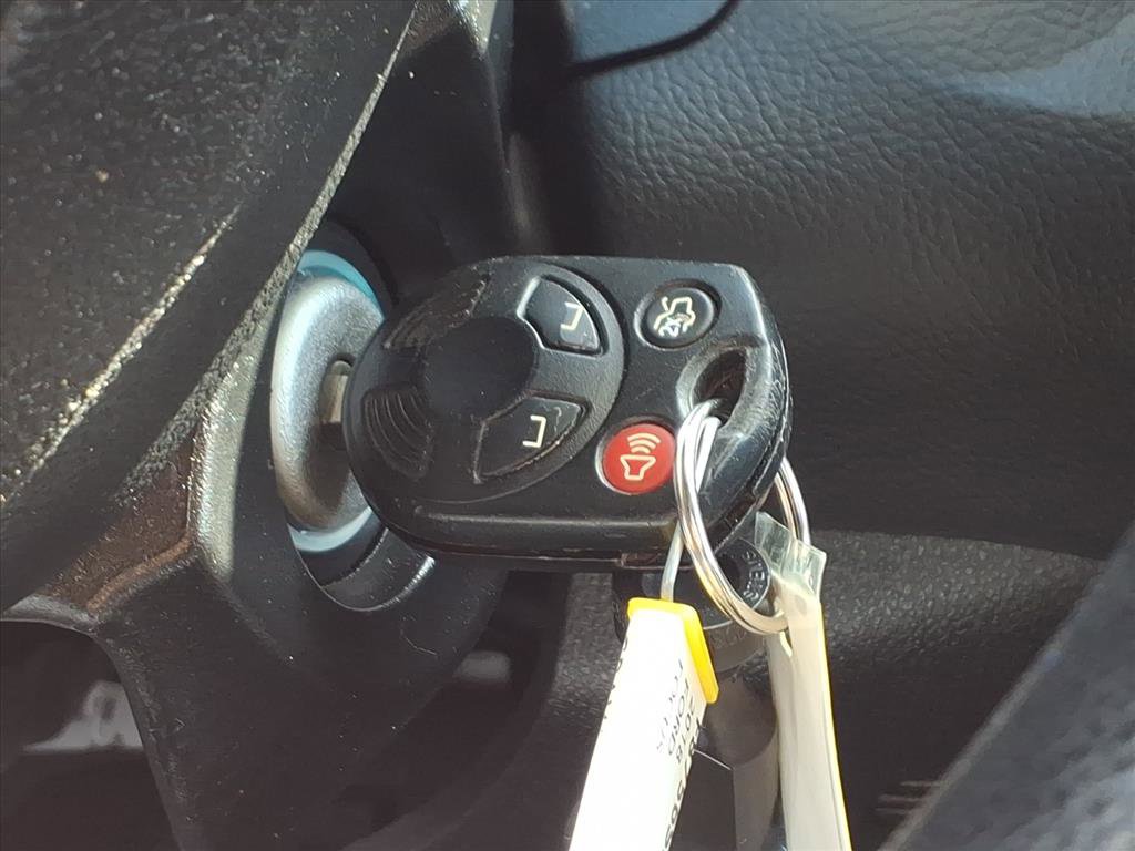 Used 2018 Ford Focus SE w/ SE Appearance Package image 16