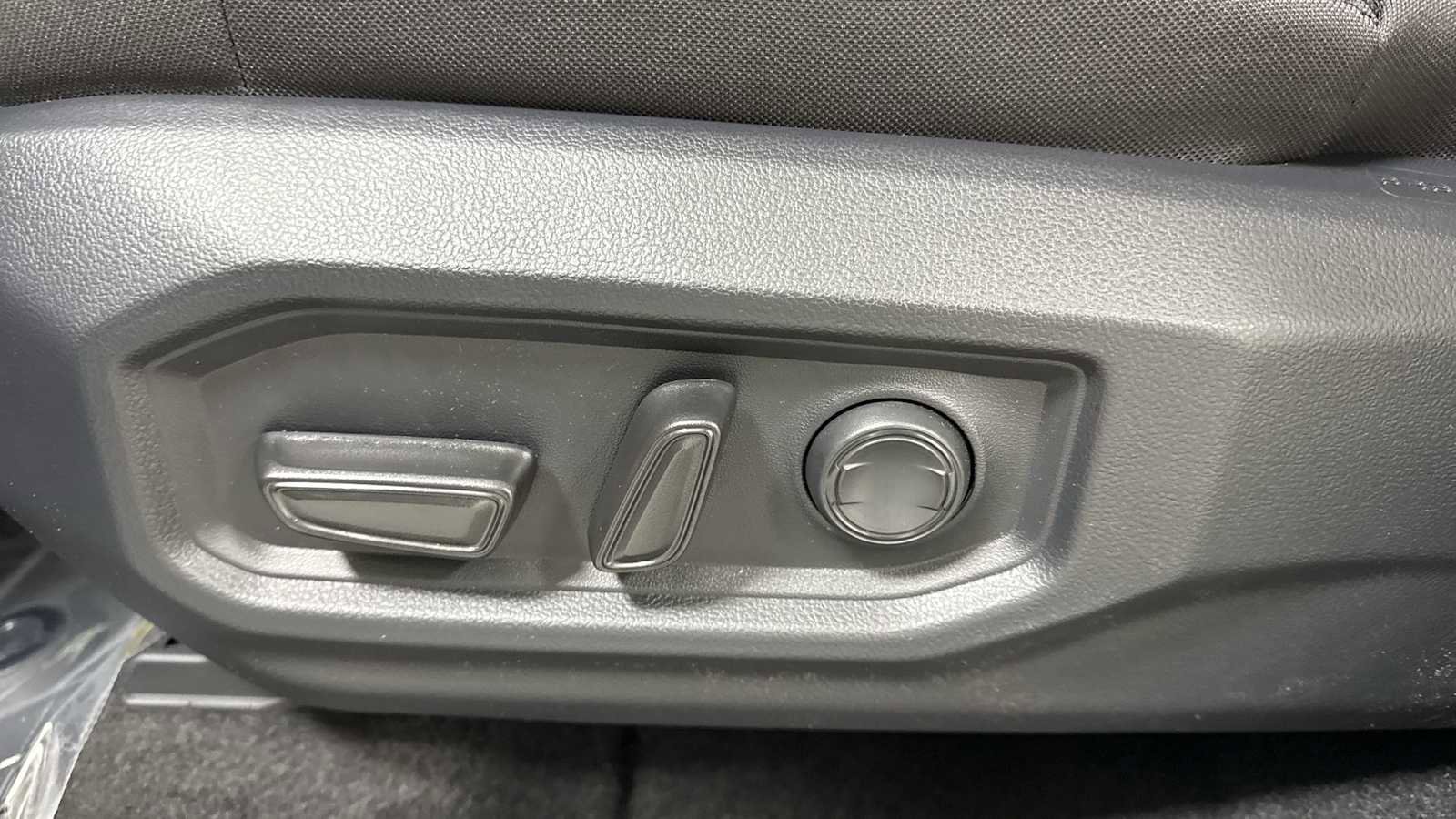 New 2026 Toyota Tundra SR5 image 14