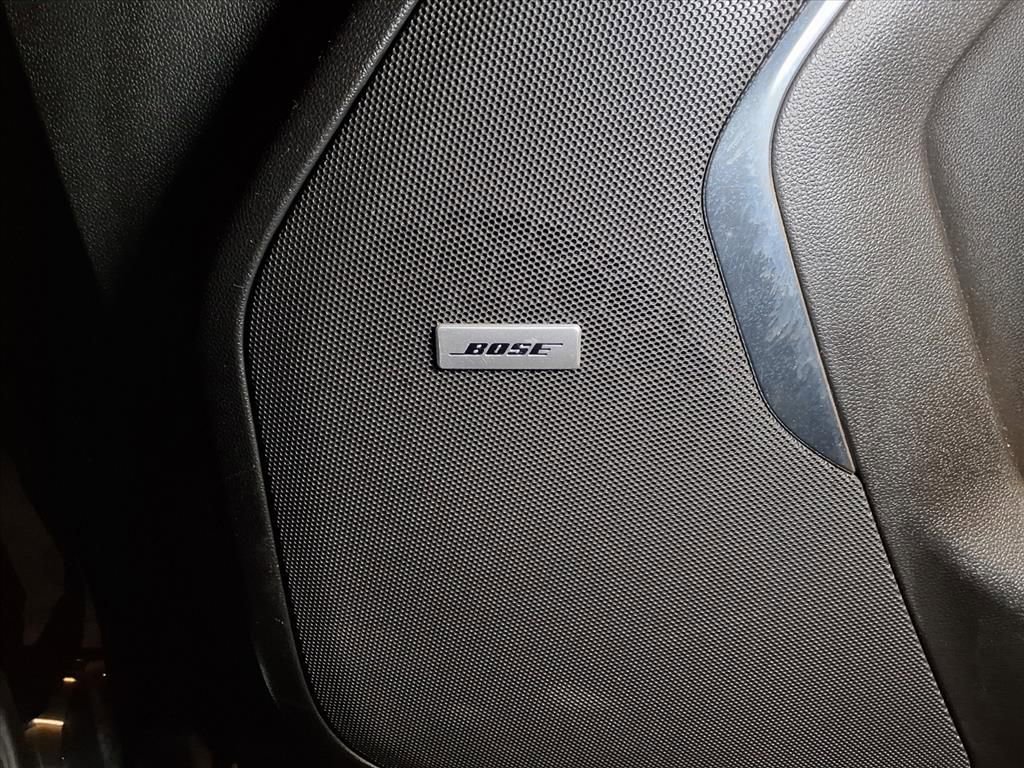 Used 2022 Chevrolet Suburban LT image 24