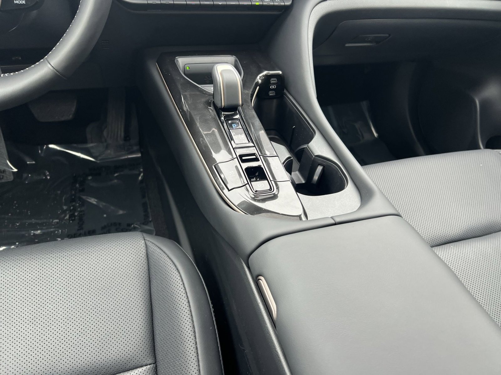 Used 2025 Toyota Crown Platinum image 22