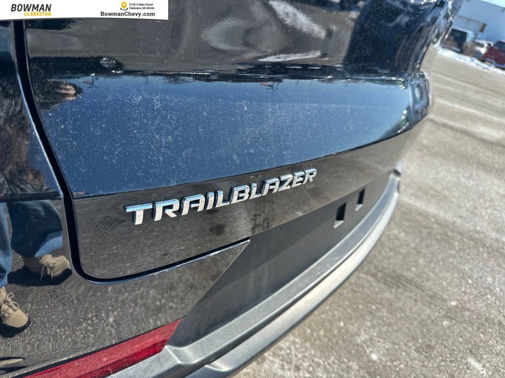 Used 2023 Chevrolet TrailBlazer LS image 24