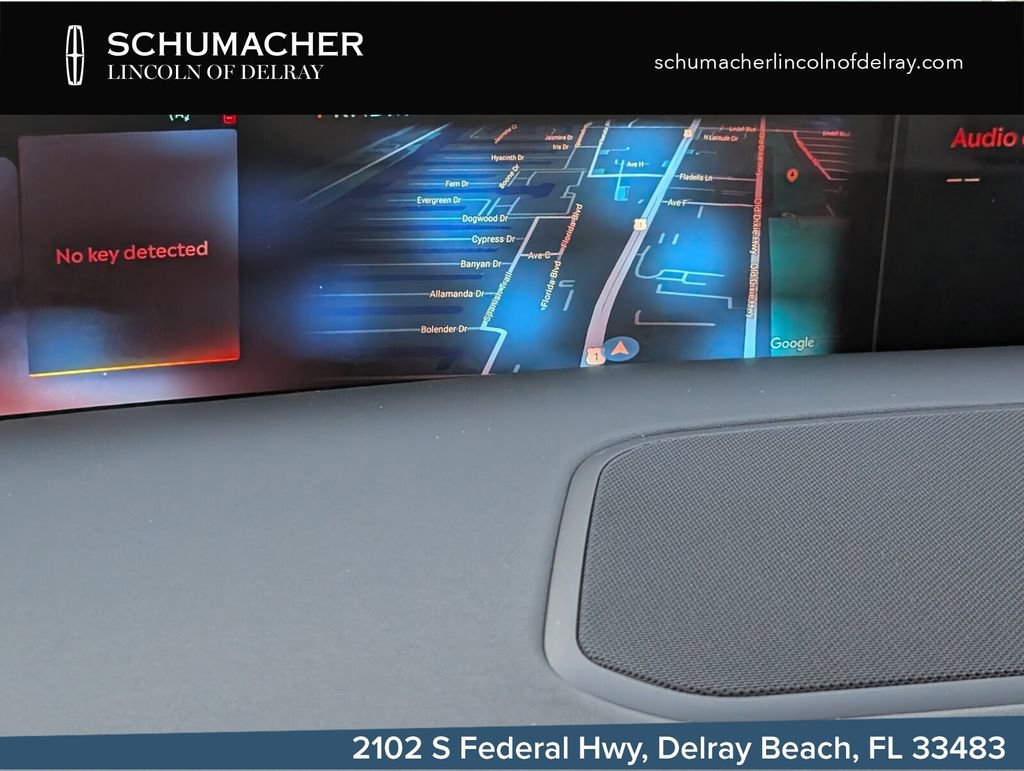 New 2026 Lincoln Navigator Premiere AWD/4WD image 17