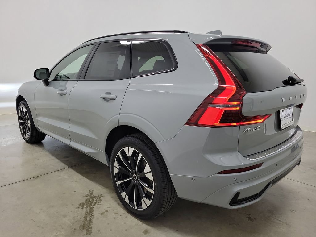 New 2026 Volvo XC60 B5 Plus w/ Protection Package Premier AWD/4WD image 7