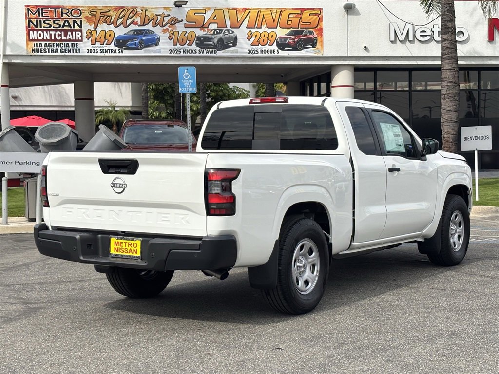 New 2026 Nissan Frontier S image 2
