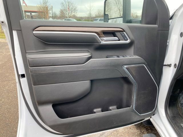 Used 2024 Chevrolet Silverado 3500 LT image 21