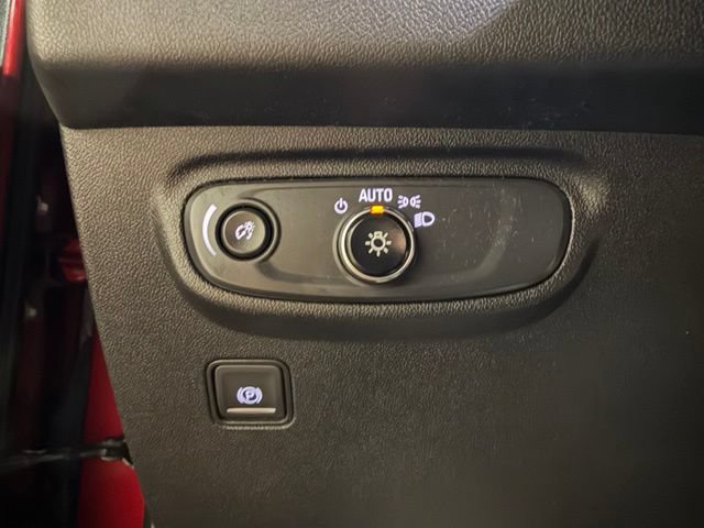 Used 2018 GMC Terrain SLE FWD image 34