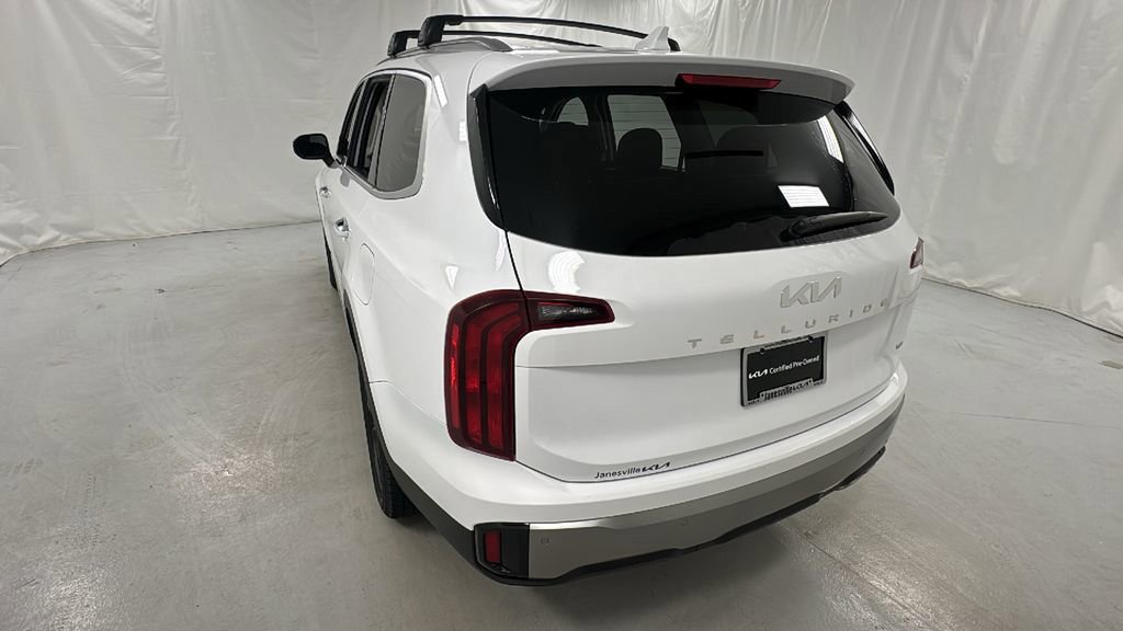 Used 2025 Kia Telluride S image 5
