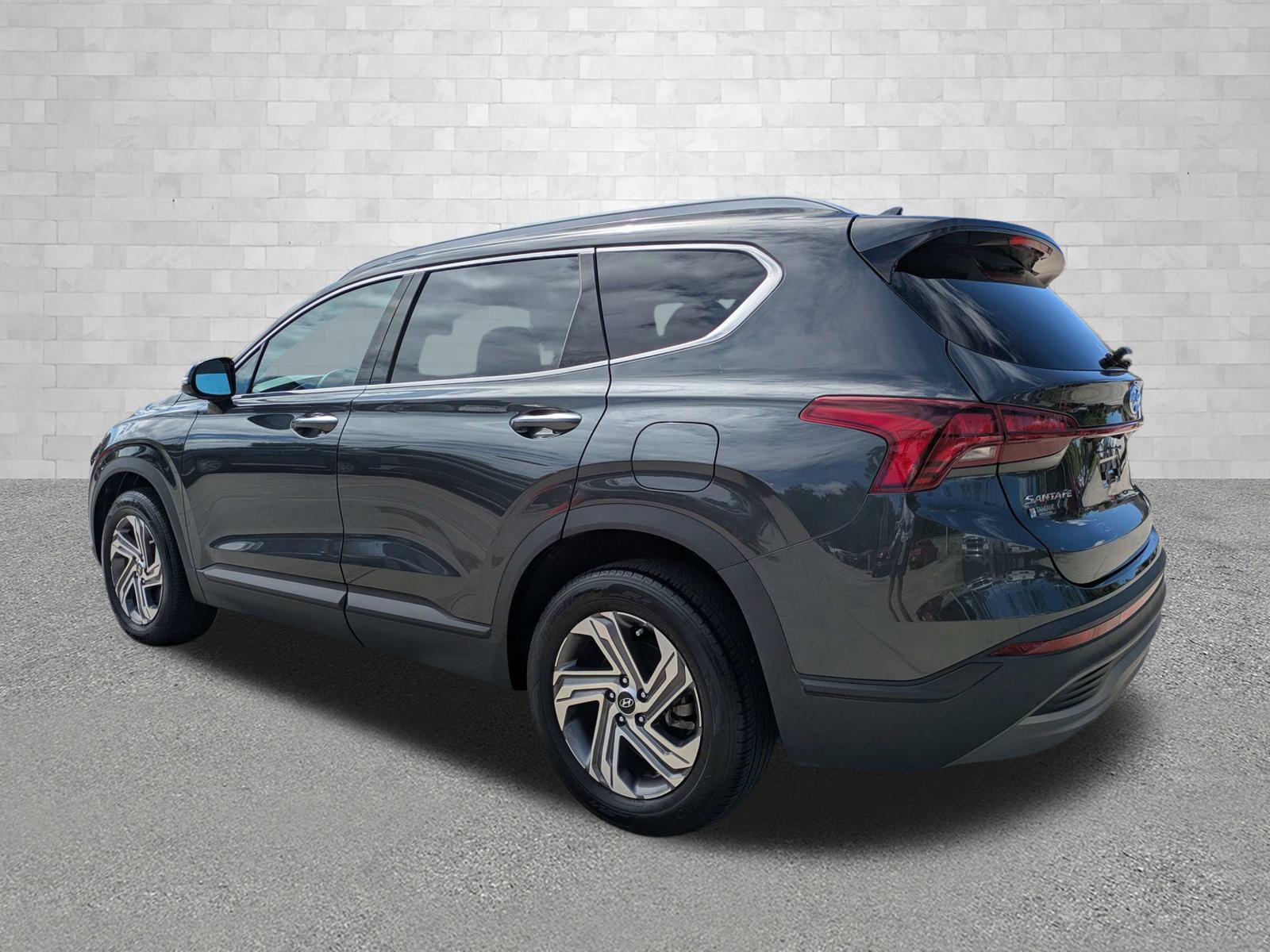 Certified 2023 Hyundai Santa Fe SEL FWD image 4