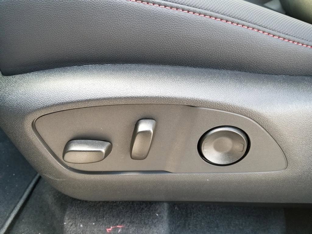 New 2026 Chevrolet Traverse Z71 w/ Enhanced Driving Package image 18