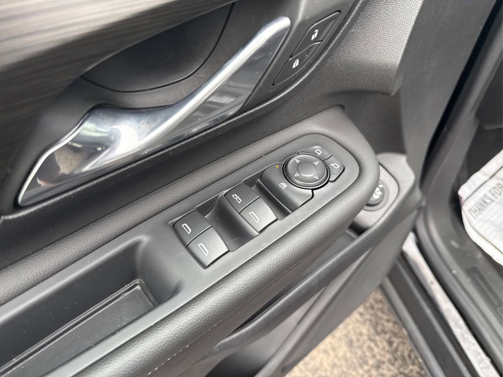 Used 2022 GMC Terrain SLT image 37