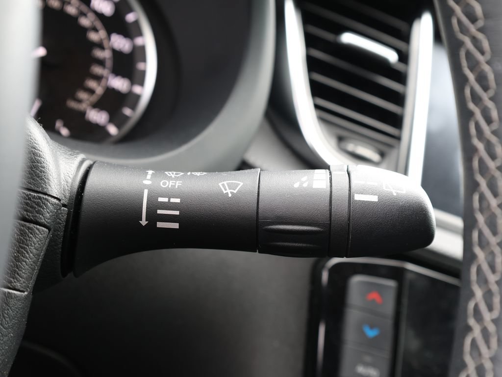 Certified 2025 INFINITI QX50 Luxe AWD/4WD image 40