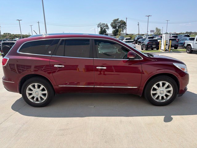 Used 2015 Buick Enclave Leather w/ Trailering Package FWD image 4