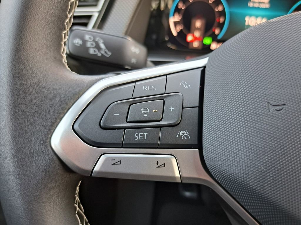 New 2026 Volkswagen Atlas Cross Sport SEL image 14