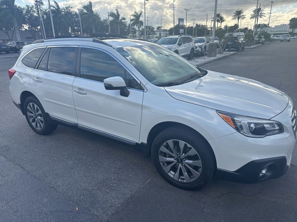 Used 2017 Subaru Outback 3.6R Touring image 1