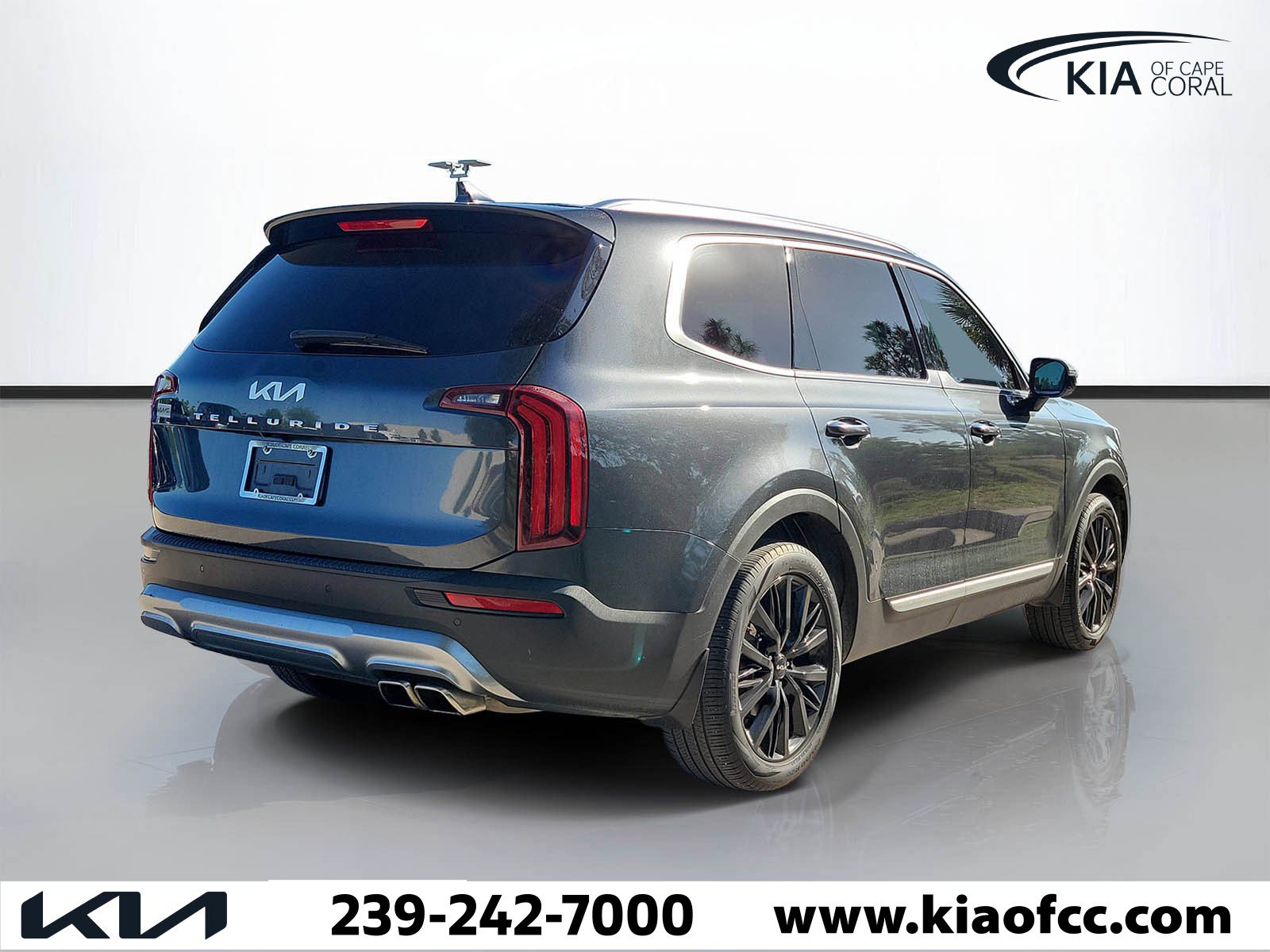 Used 2022 Kia Telluride SX FWD image 3