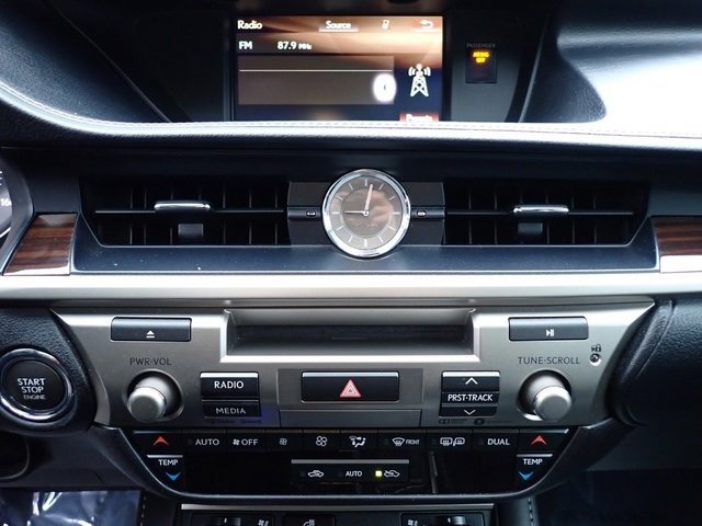 Used 2017 Lexus ES 350 image 25